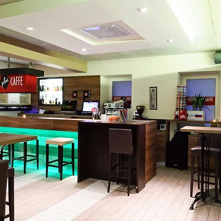 Caffe Hostel